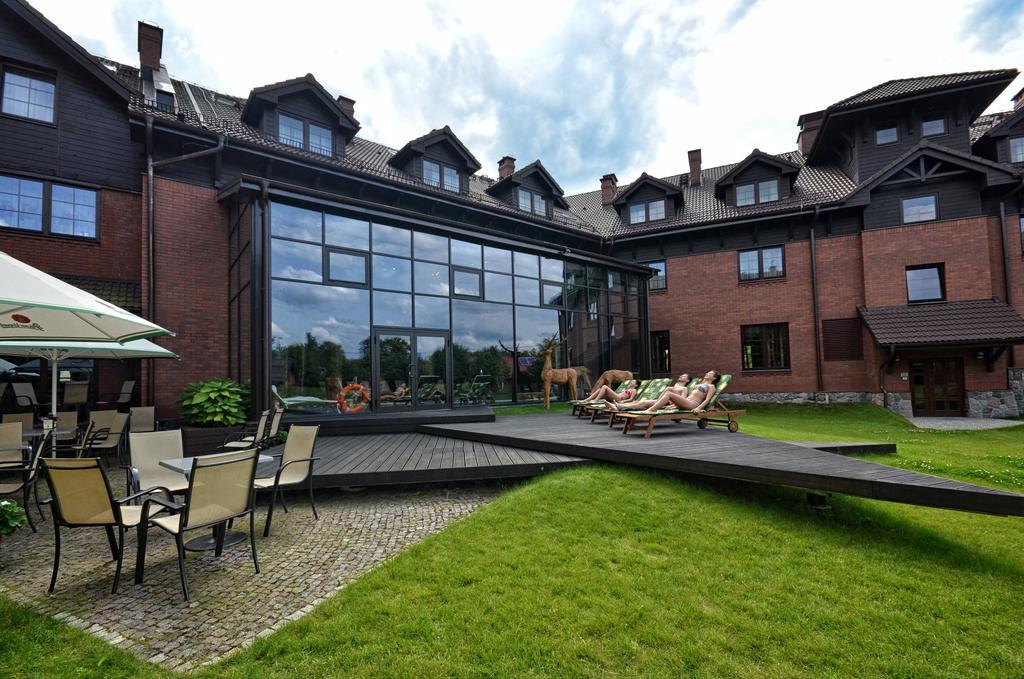 Hotel Zubrowka Spa & Wellness Białowieża Екстериор снимка