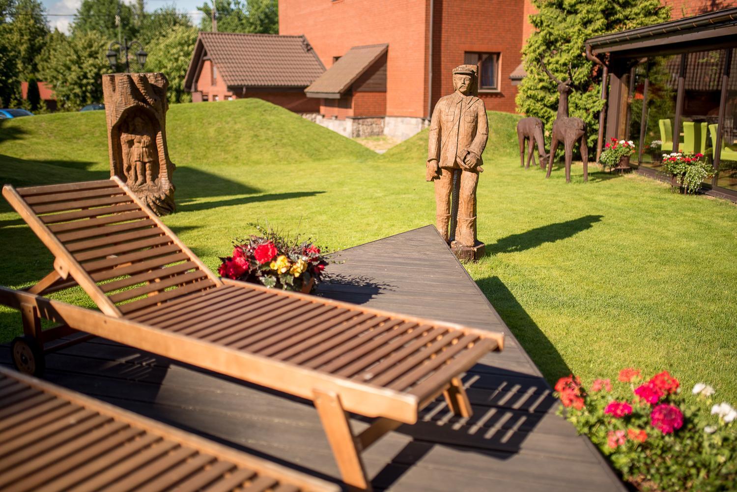 Hotel Zubrowka Spa & Wellness Białowieża Екстериор снимка