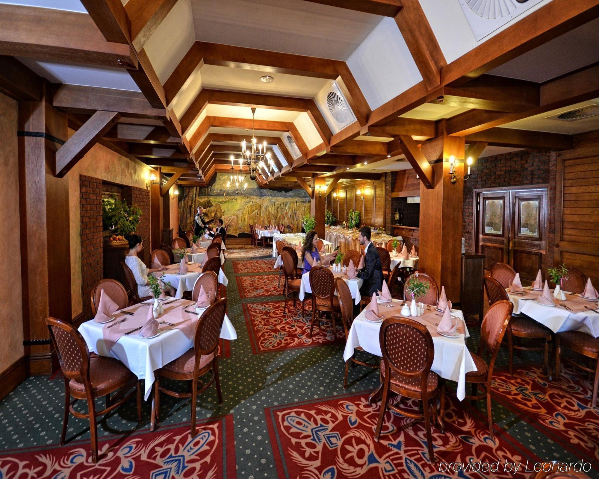Hotel Zubrowka Spa & Wellness Białowieża Екстериор снимка