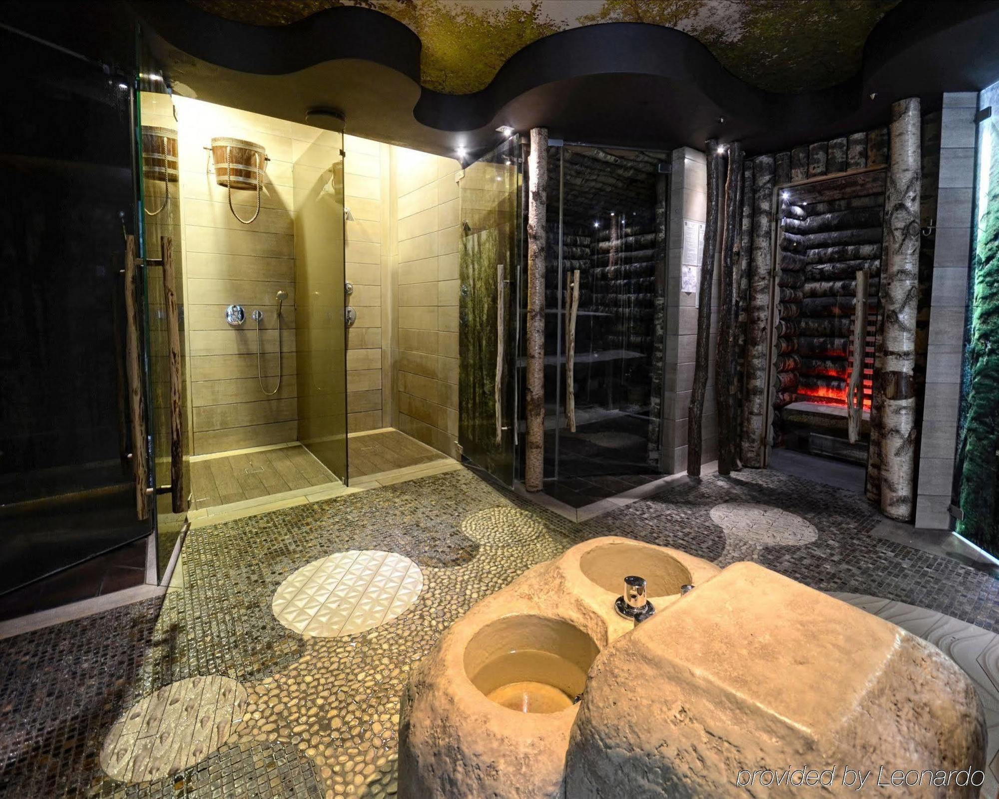 Hotel Zubrowka Spa & Wellness Białowieża Екстериор снимка