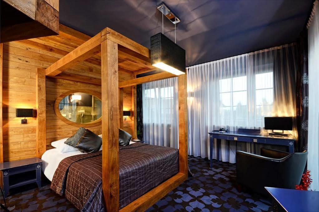 Hotel Zubrowka Spa & Wellness Białowieża Екстериор снимка