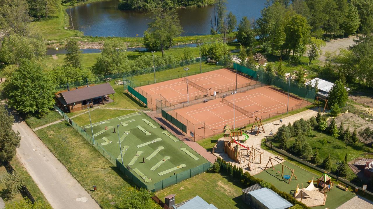 Hotel Zubrowka Spa & Wellness Białowieża Екстериор снимка